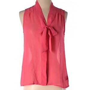 Sleeveless blouse